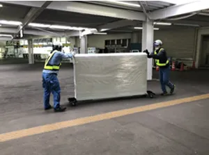 車内製品固縛状況
