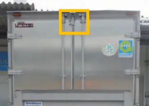 Back monitor1