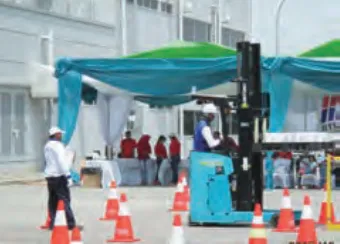 フォークリフト大会インドネシア