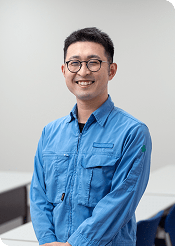 関西物流センター(京都亀岡) 主任 T.T