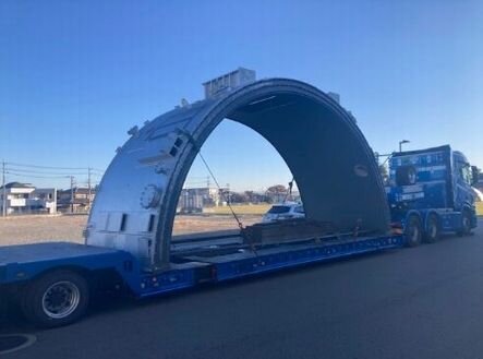 製品積載完了（特殊トレーラー）