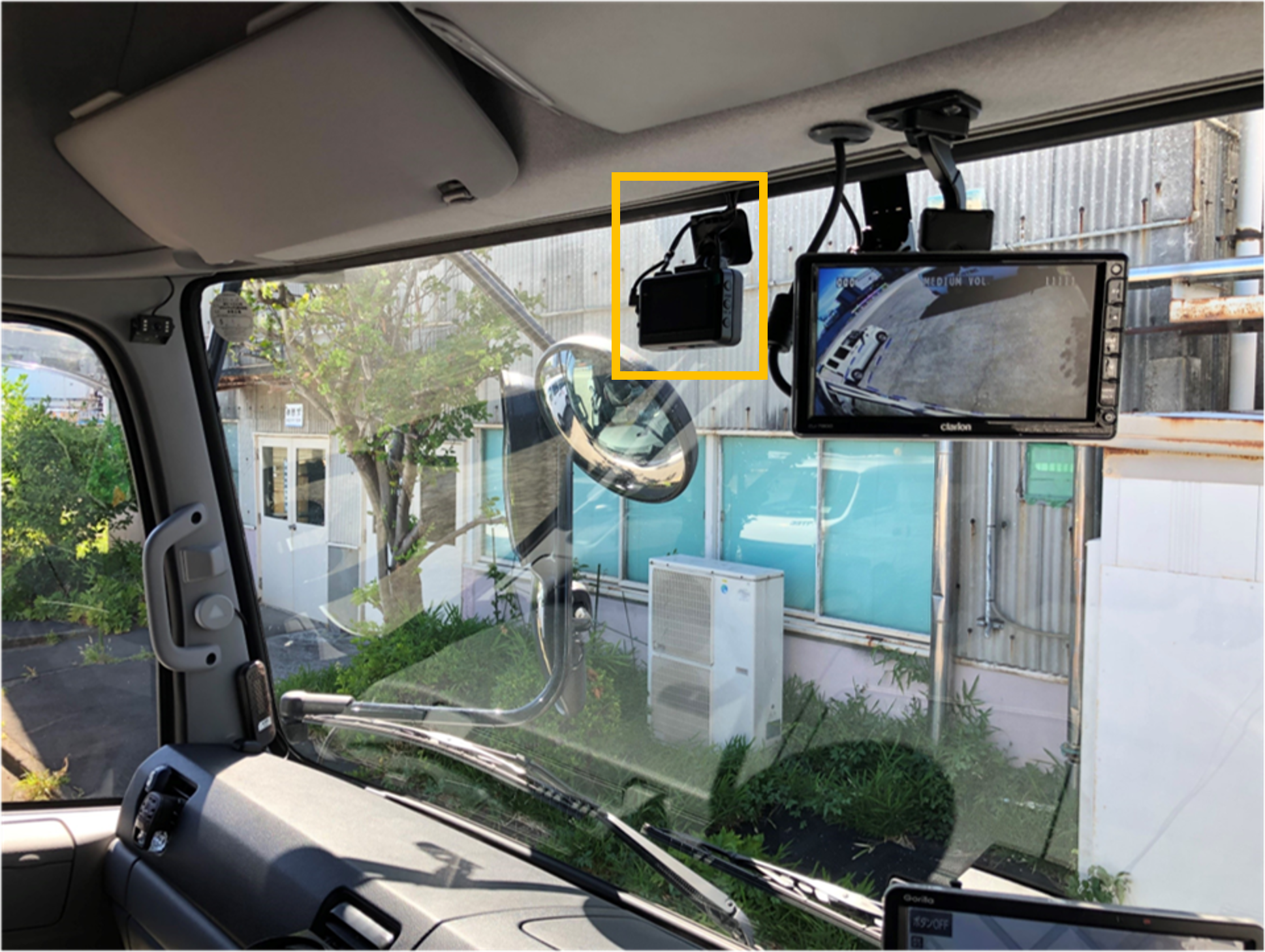 ドライブレコーダー