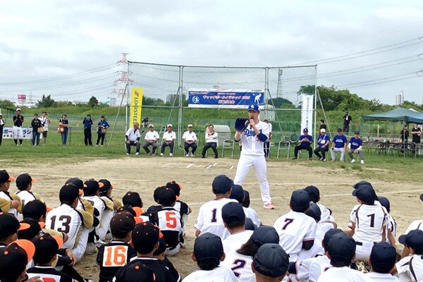 元プロ野球選手によるキャッチボールの指導