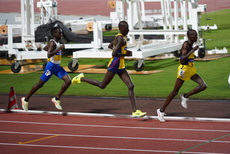 10000m　リチャード選手(中央)　0.06秒届かず2位