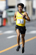 ６区　前田選手