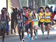 第2集団でレースを進めた3選手