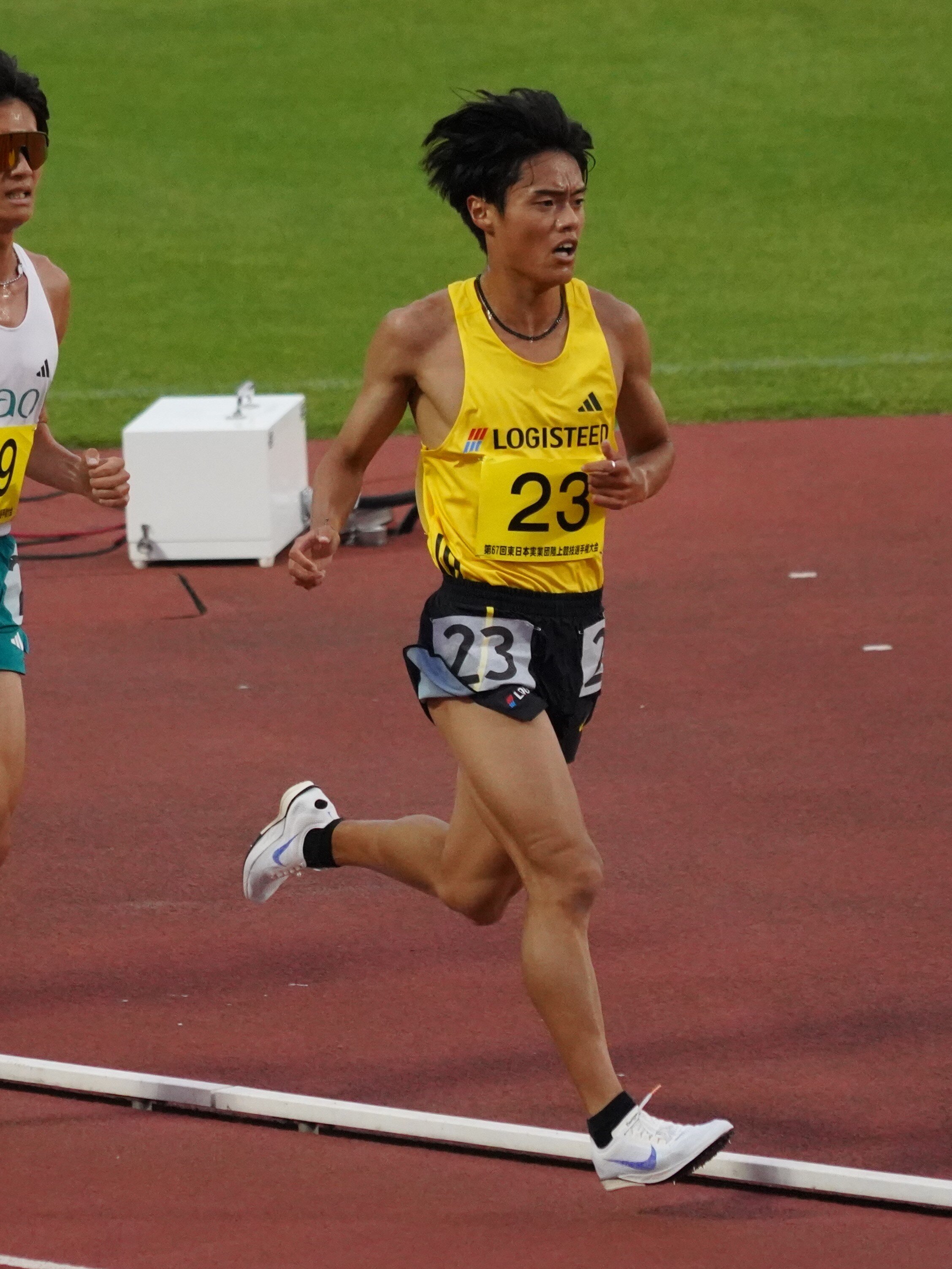 前半積極的な走りをした四釜選手