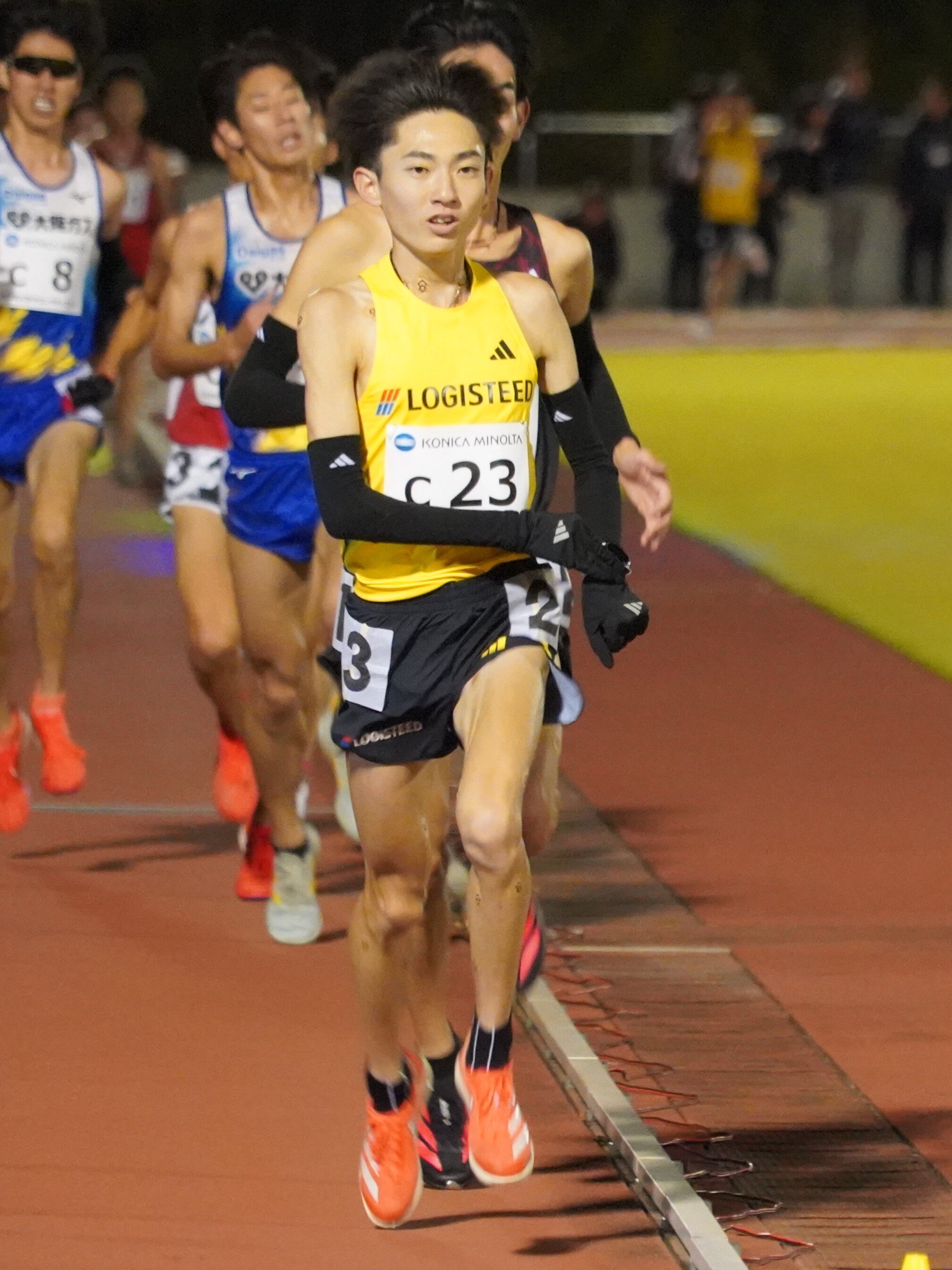 終盤先頭で引っ張る平林選手