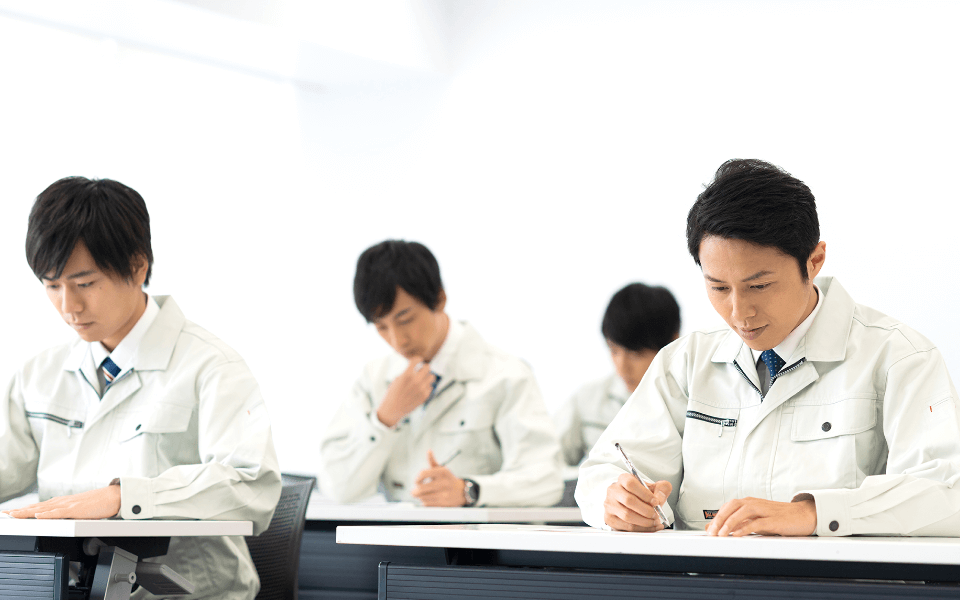 ドライバー教育サービス